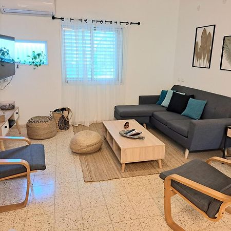 לטייל בחוץ להרגיש בבית Hephzibah Exteriér fotografie